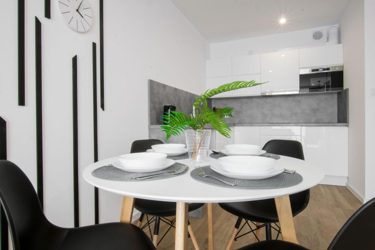 Apartament Perlowa Przystan Kolobrzeg Sienkiewicza المظهر الخارجي الصورة